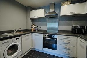Kitchen- click for photo gallery